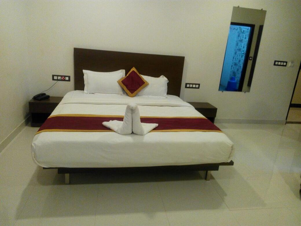 Hotel Grand Kubera Chikmagalur Exterior photo